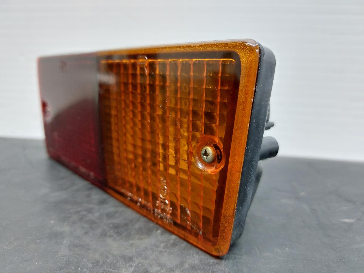 Farolim direito TOYOTA Land Cruiser 90 (_J9_) Imagem-2