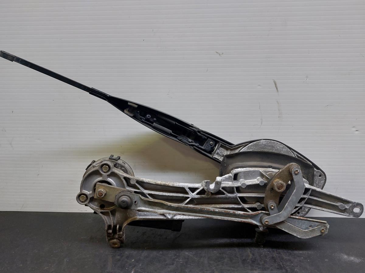 Essuie-glace moteur avant MERCEDES-BENZ Classe C (W202) Imagem-2