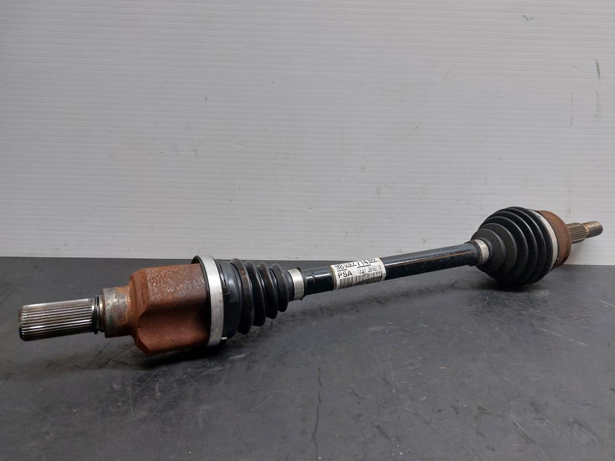 Transmissão frente esquerda PEUGEOT 3008 II (M_)