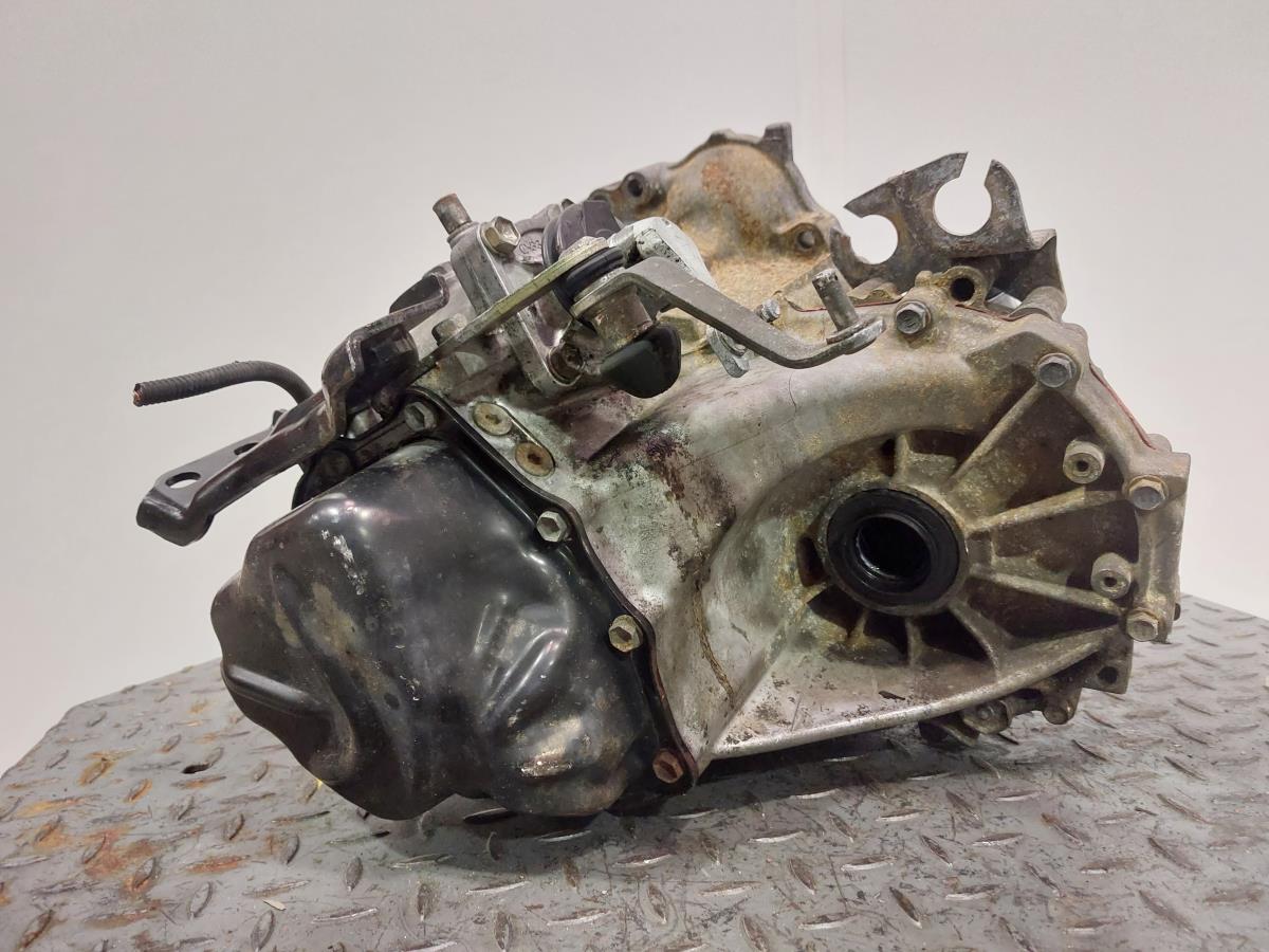 Caixa de velocidades manual TOYOTA Corolla Liftback (_E10_) Imagem-3