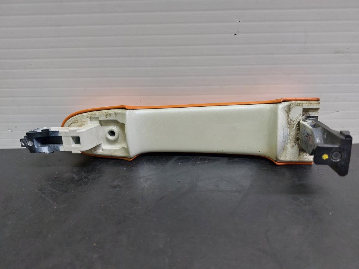 Puxador porta trás direito NISSAN Micra IV (K13) Imagem-2