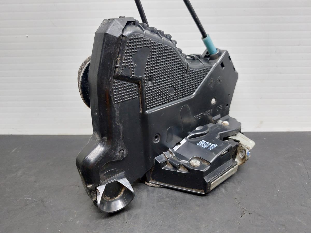 Serratura / chiusura porta Anteriore Destro TOYOTA Verso (_R2_)