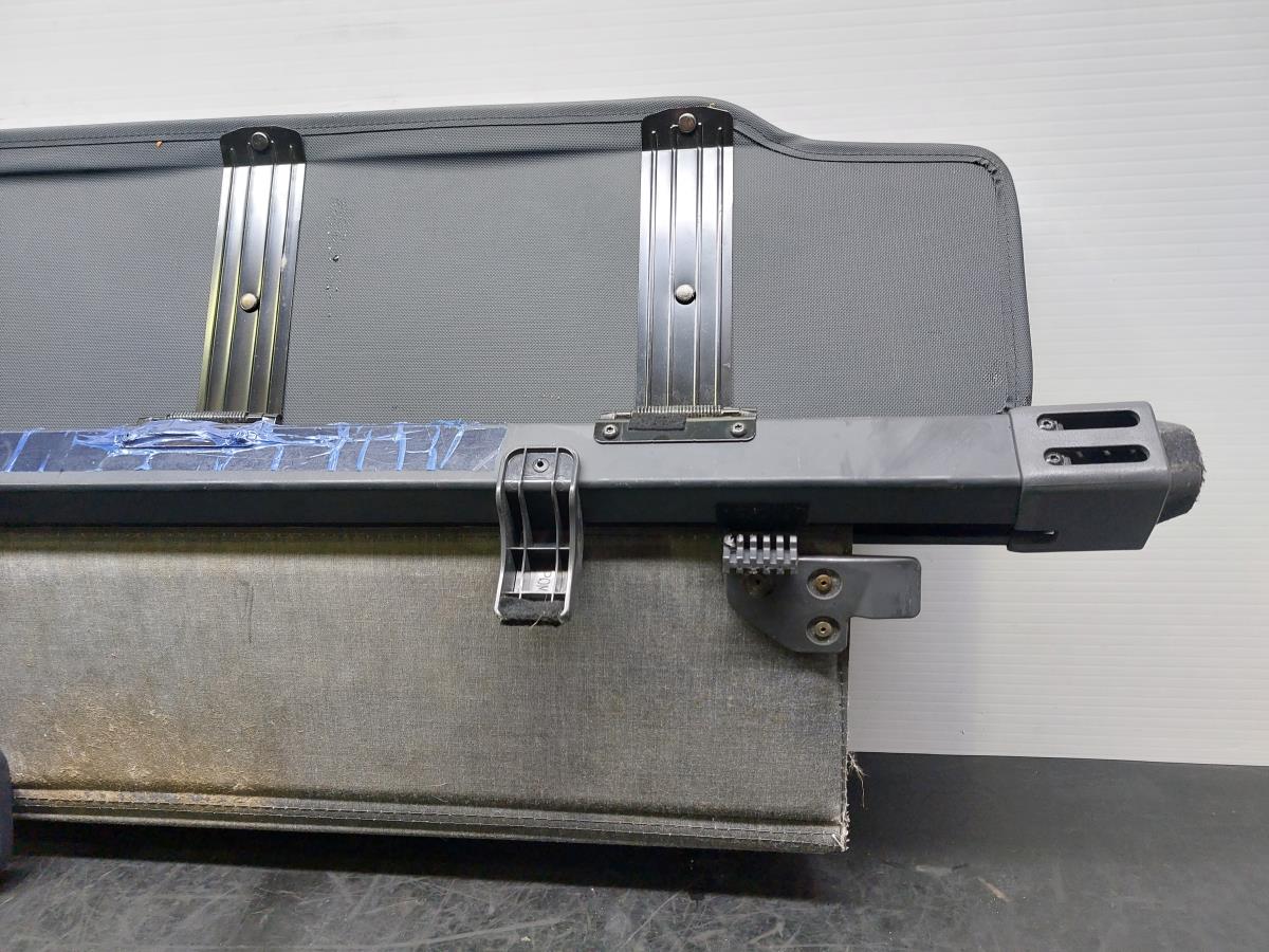 Chapeleira / tampo da mala RENAULT Koleos I (HY_) Imagem-9