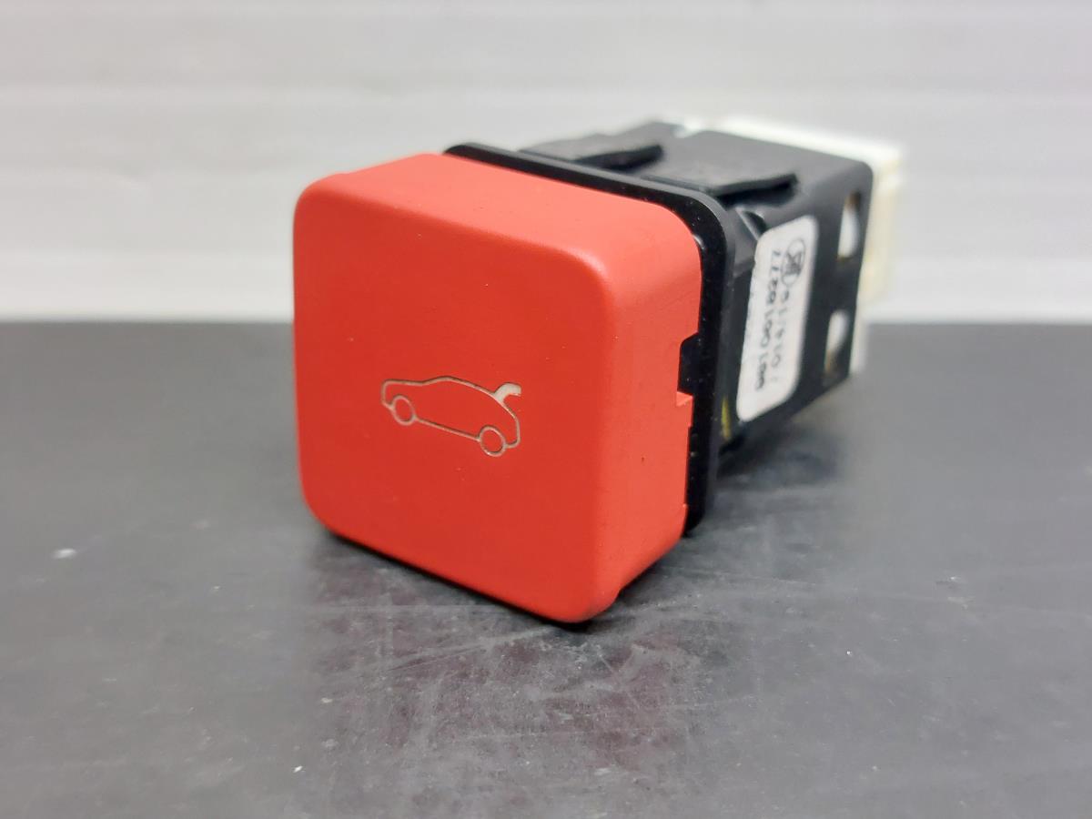 Comando / botão / interruptor multifunções PEUGEOT 3008 II (M_)