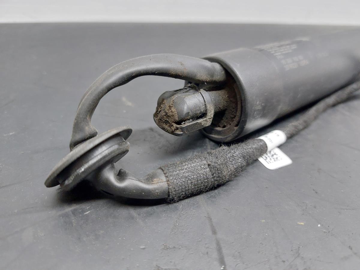 Trunk Shock Absorber PEUGEOT 3008 II (M_) Imagem-2