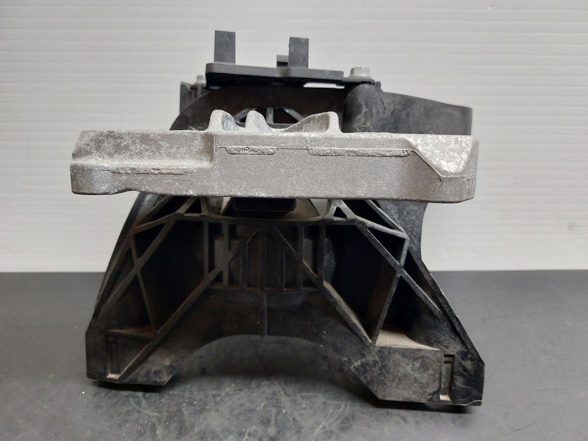 Support Moteur PEUGEOT 3008 II (M_) Imagem-1