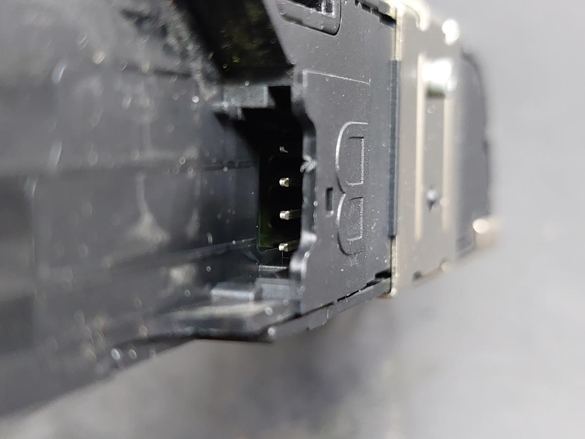 Rádio / auto-rádio BMW 1 (F40) Imagem-7