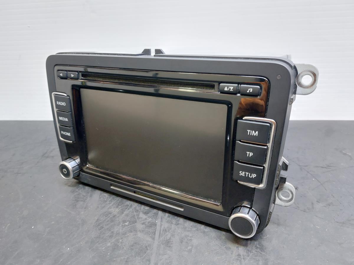 Rádio / auto-rádio VOLKSWAGEN Passat (3C2)