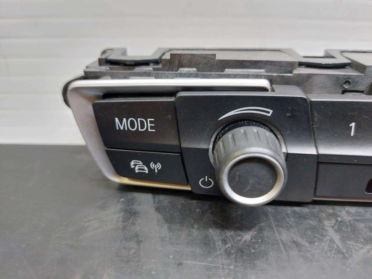 Rádio / auto-rádio BMW 4 Gran Coupe (F36) Imagem-1