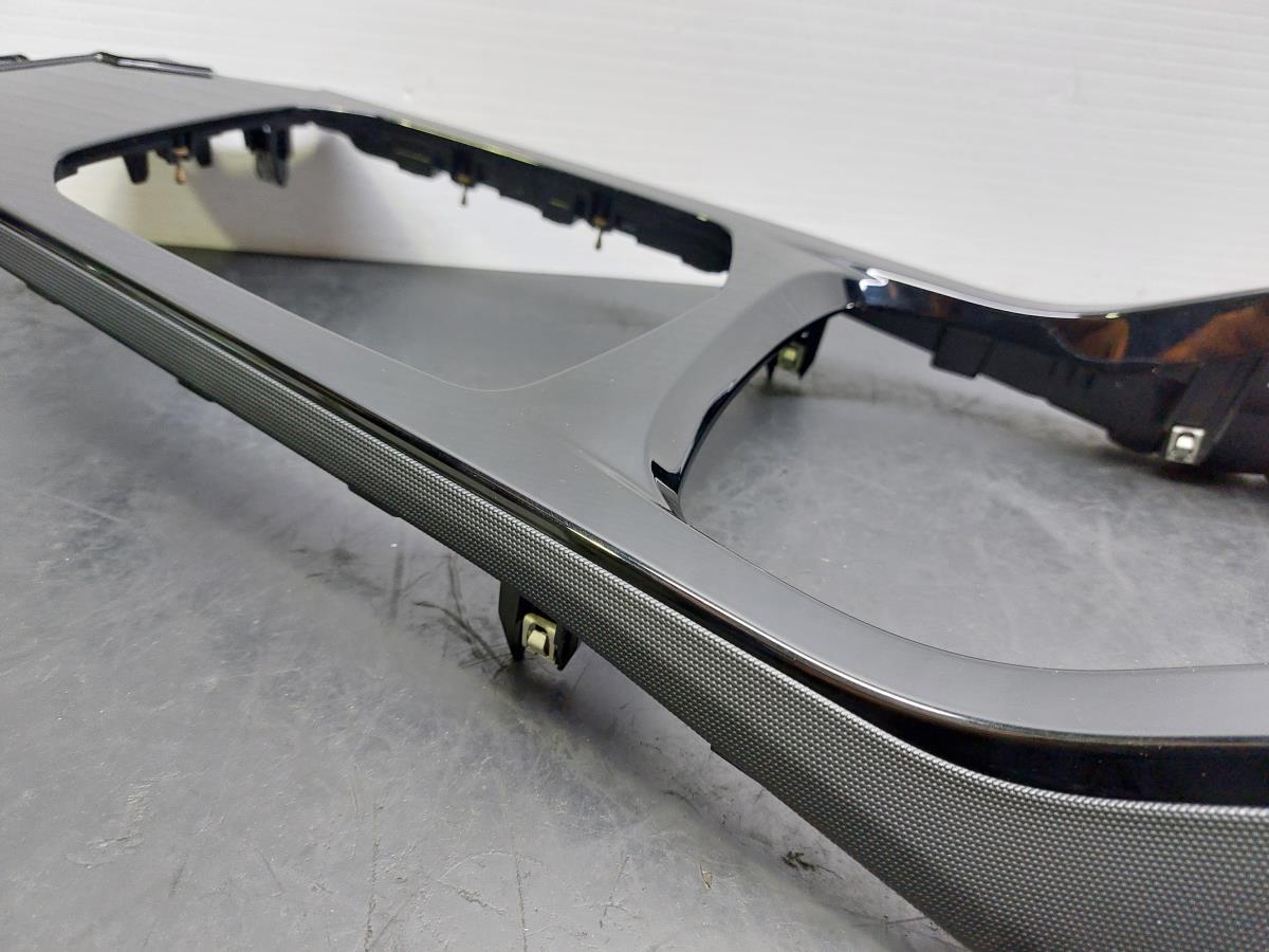 Anello Del Selettore Del Cambio BMW 1 (F40) Imagem-6