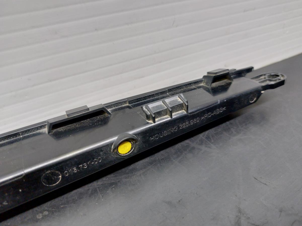 Luce stop aggiuntiva / terzo stop BMW 1 (F40) Imagem-9