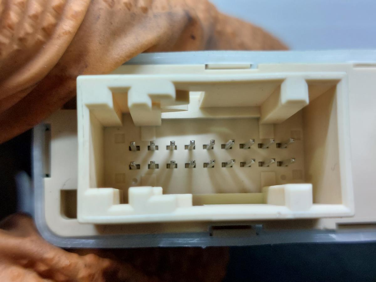 Module PDC aide au stationnement  BMW 1 (F40) Imagem-4