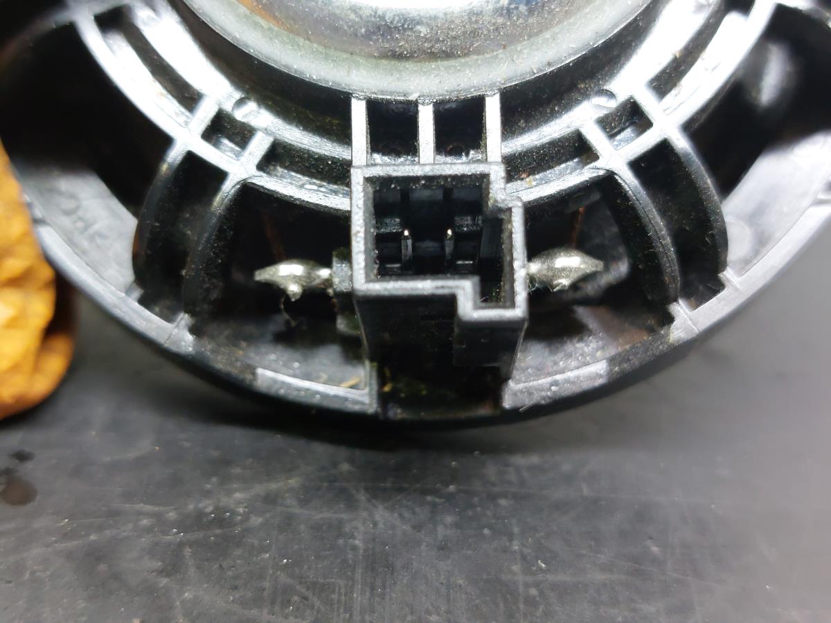 Horn BMW 1 (F40) Imagem-3