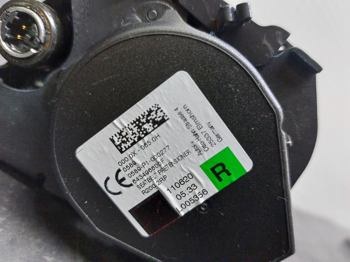 Cintura Pretensionatore posteriore destra BMW 1 (F40) Imagem-3