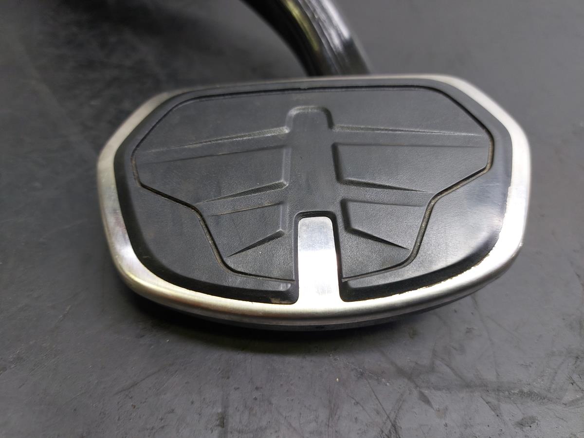 Pedal BMW 1 (F40) Imagem-1