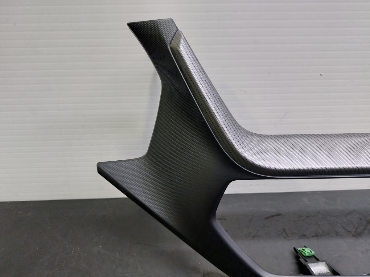 Moulure tableau de bord BMW 1 (F40) Imagem-1