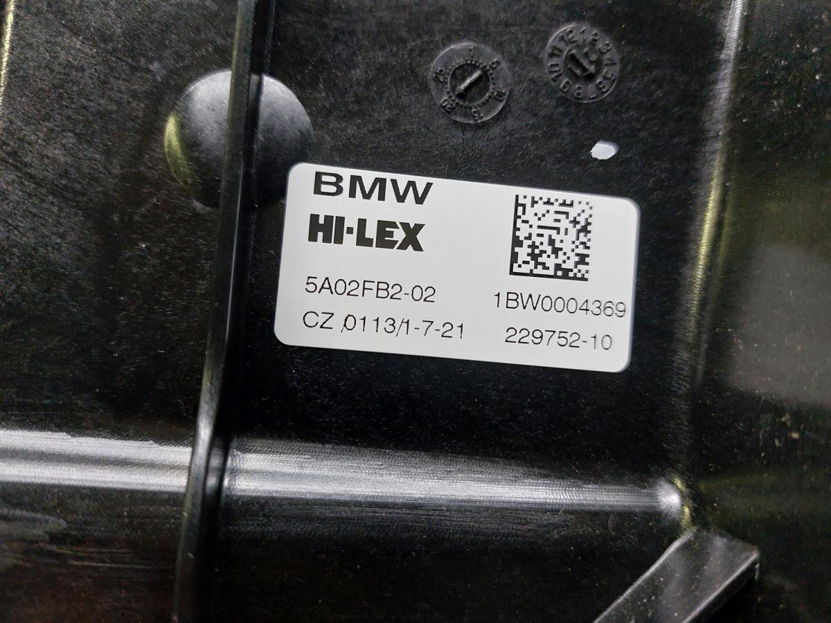 Alzavetro anteriore destro BMW 1 (F40) Imagem-1