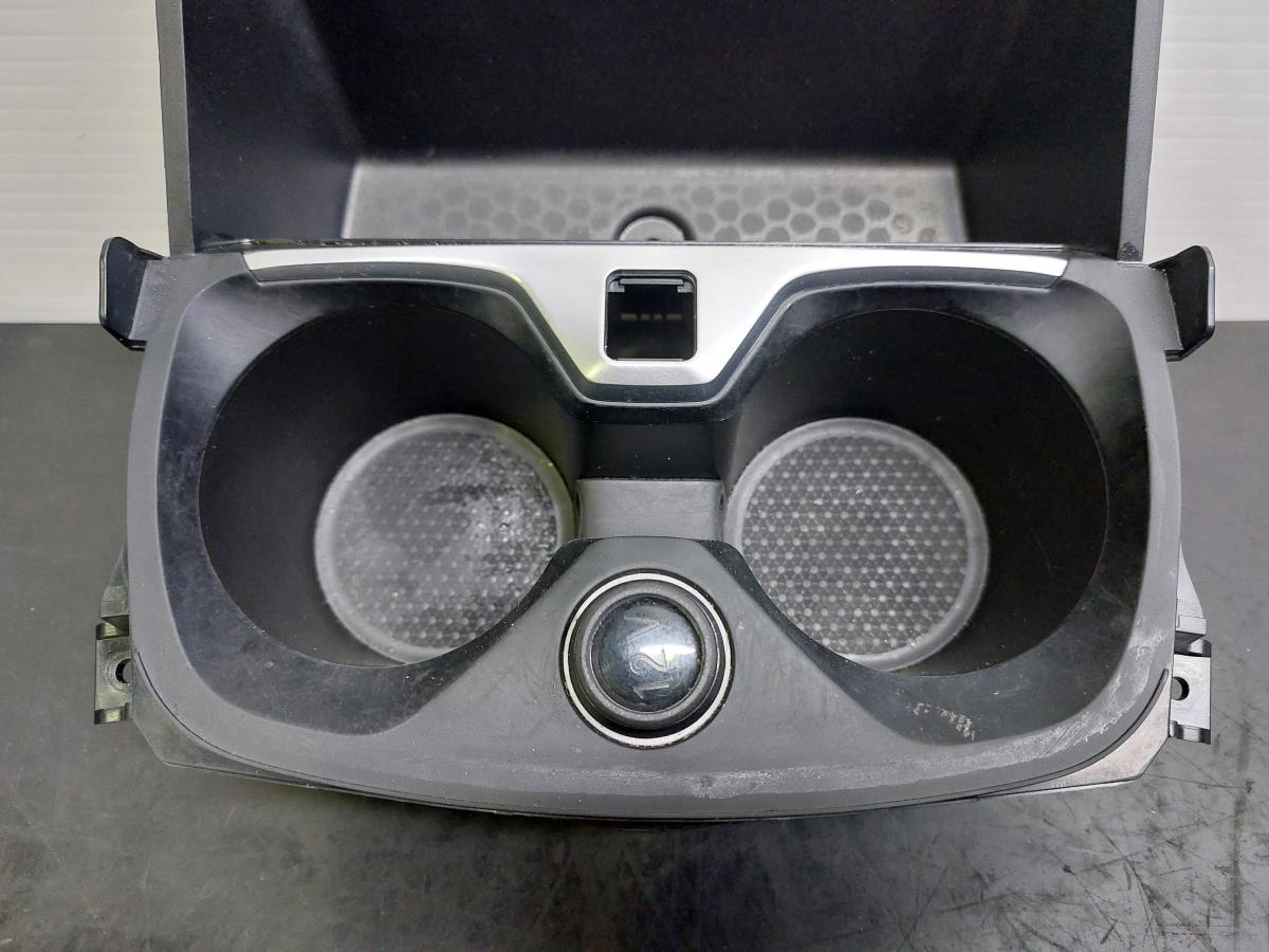 Portabicchieri BMW 1 (F40) Imagem-2