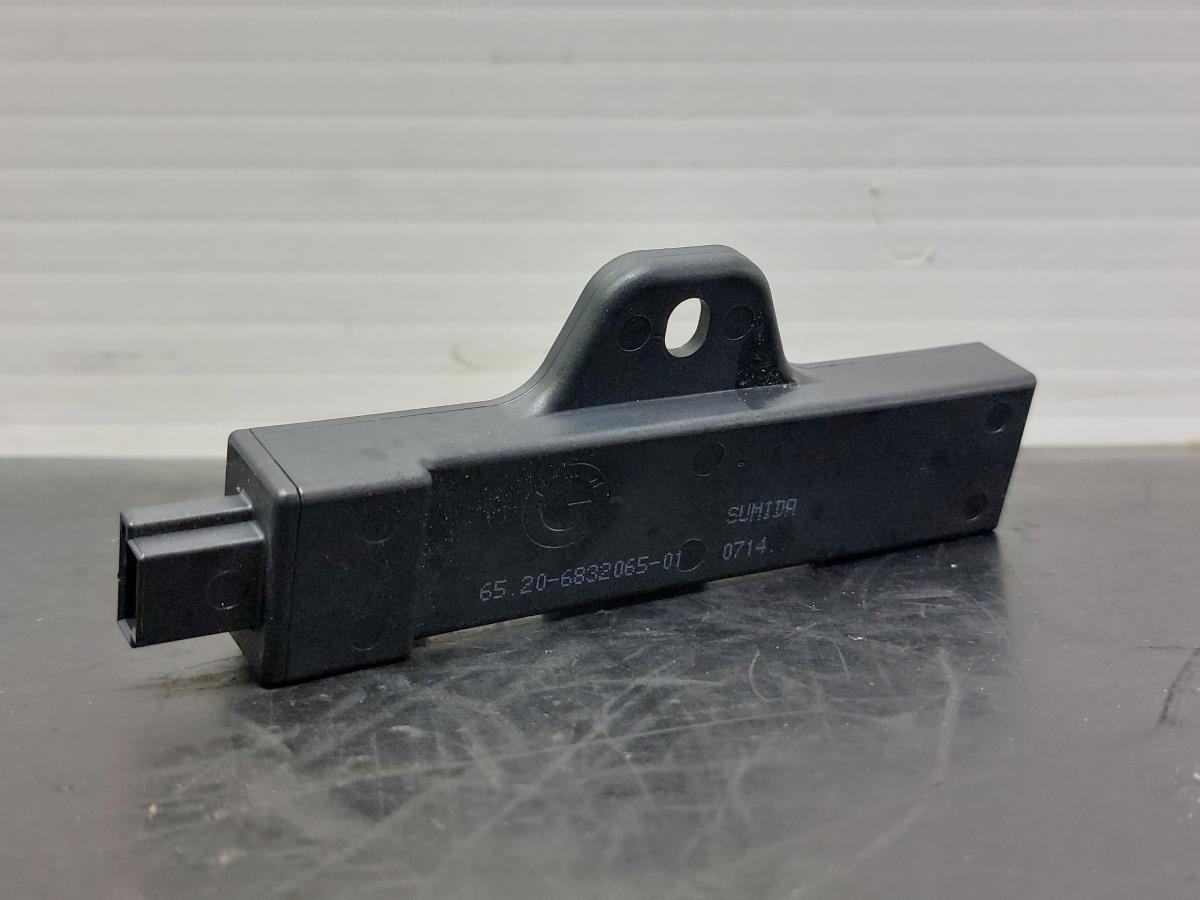 Antenna BMW 1 (F40) Imagem-1