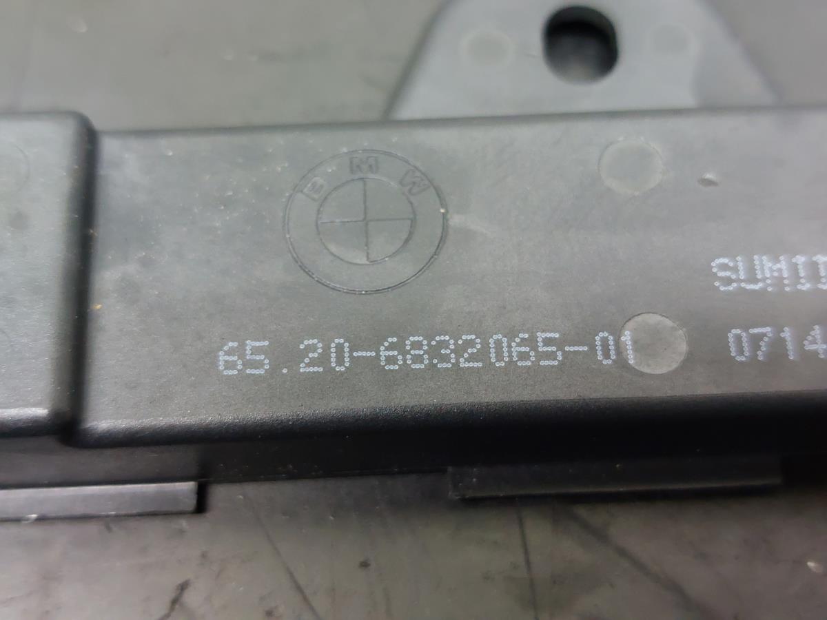 Antenna BMW 1 (F40) Imagem-4