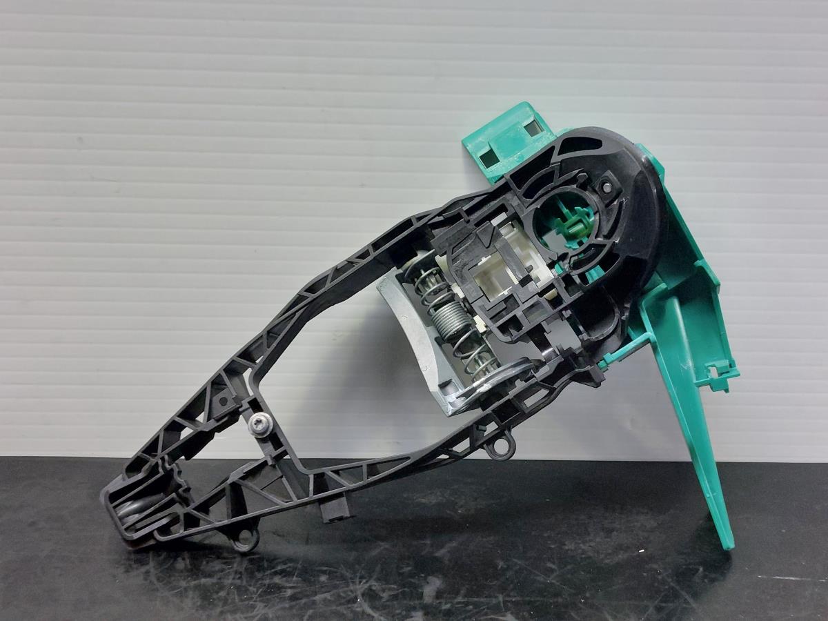 Suporte puxador porta frente esquerdo BMW 1 (F40) | 2019 - 2025