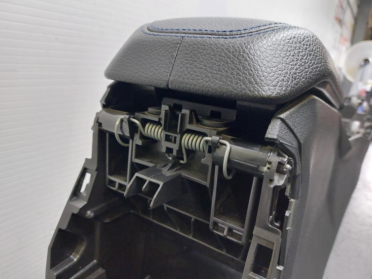 Consola central BMW 1 (F40) Imagem-10