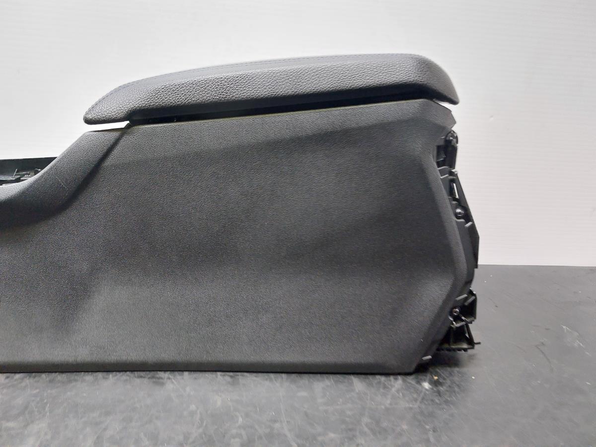 Consola central BMW 1 (F40) Imagem-16