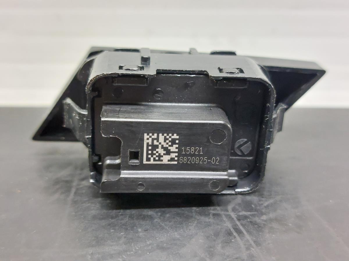 Pulsante / interruttore chiusura porte BMW 1 (F40) Imagem-2