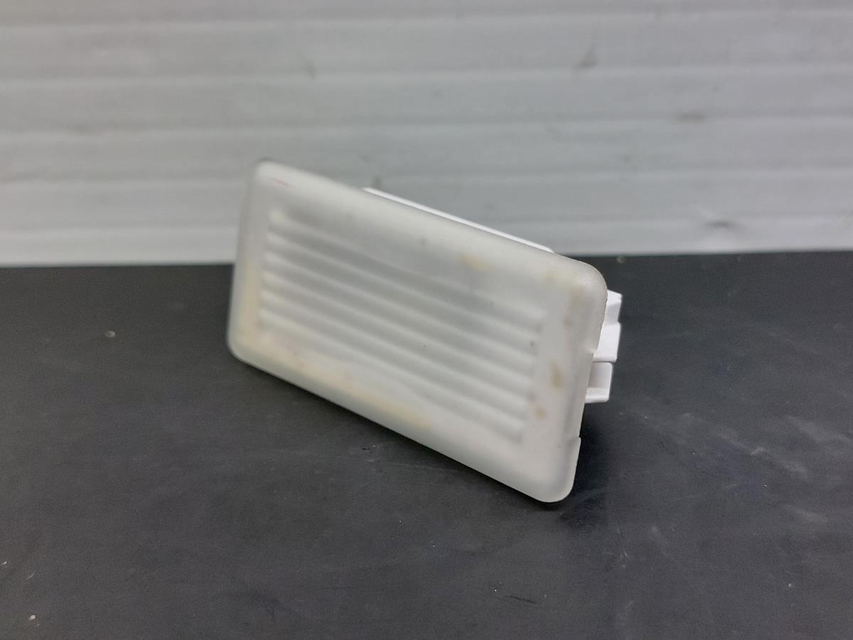 Lumière intérieure BMW 1 (F40) Imagem-1