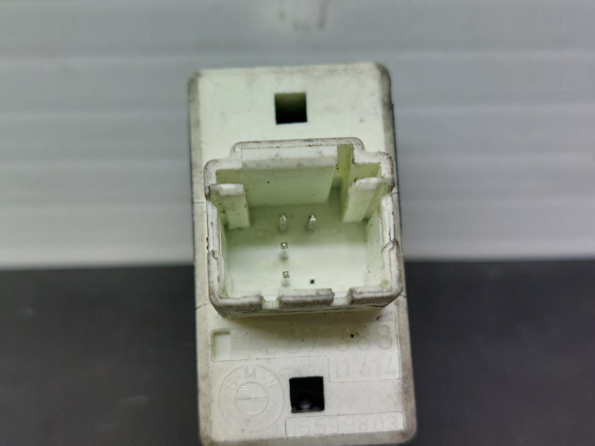 Right Front window control BMW 3 (E36) Imagem-3