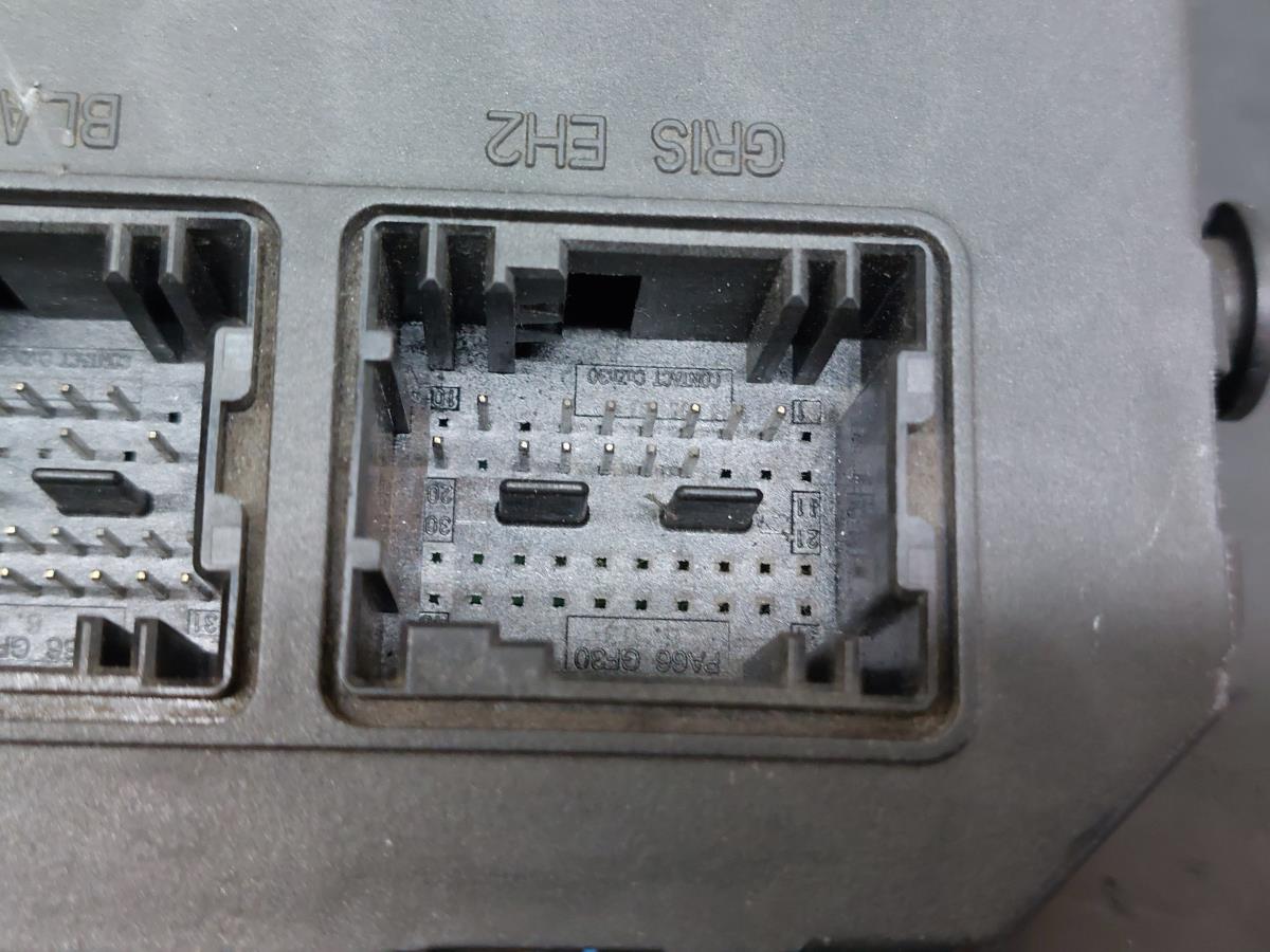 Fuse box / SAM / BSI CITROËN C3 I (FC_) Imagem-3