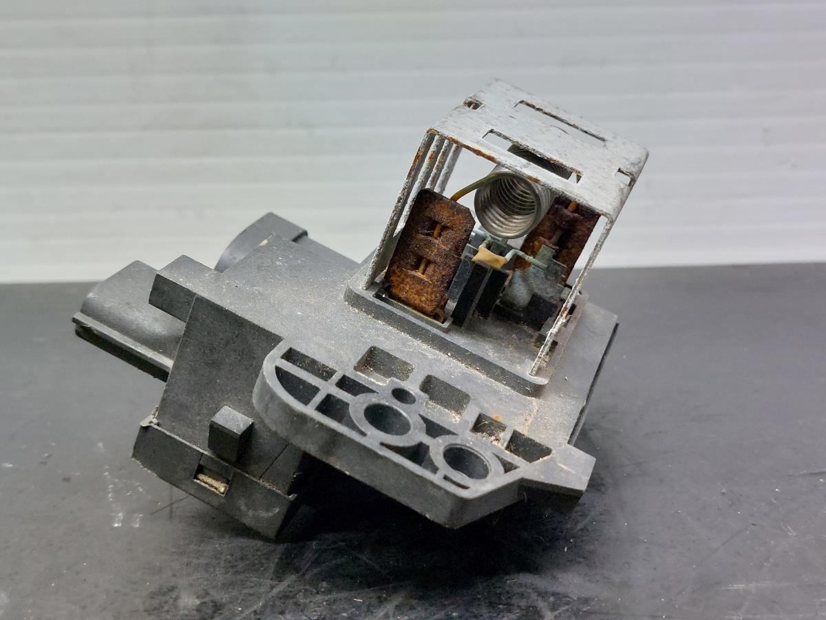 Resistência do ventilador / ventoínha RENAULT Clio IV Grandtour (KH_) Imagem-4