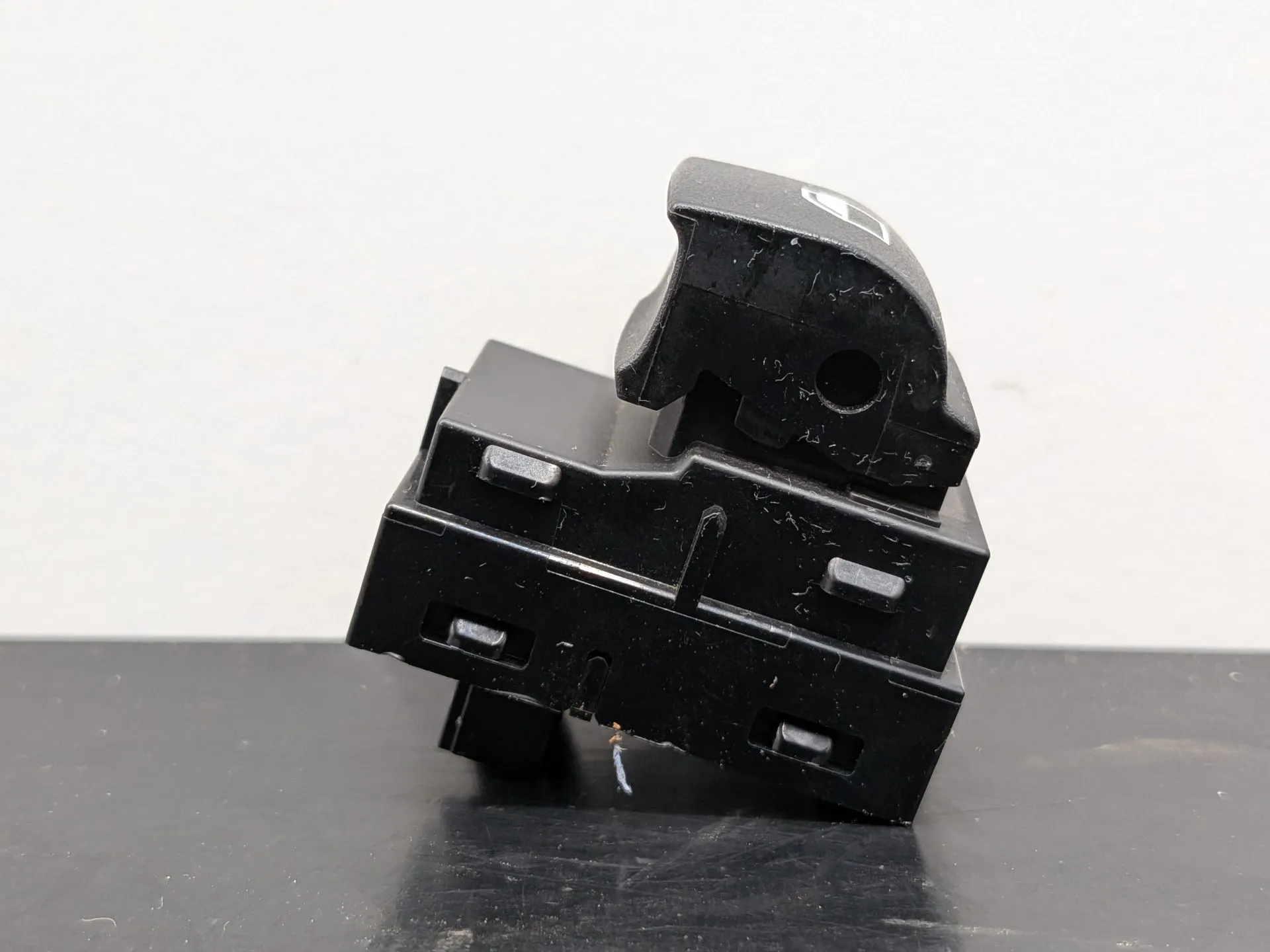 Interrupteur Lève-vitre Avant Gauche Pour BMW Série 1 F20 F21 - Réf. NTY 61319179909
