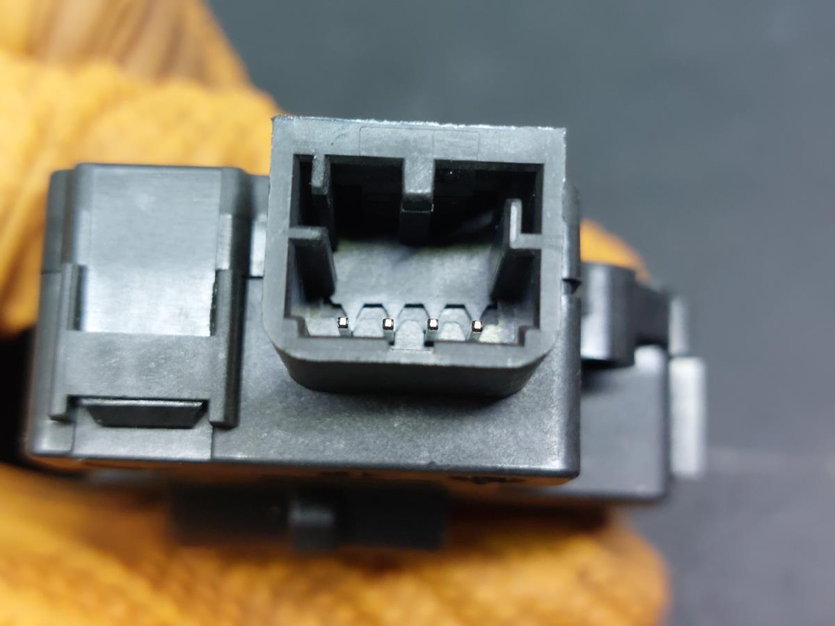 Moteur de volet de chauffage BMW 4 Gran Coupe (F36) Imagem-2