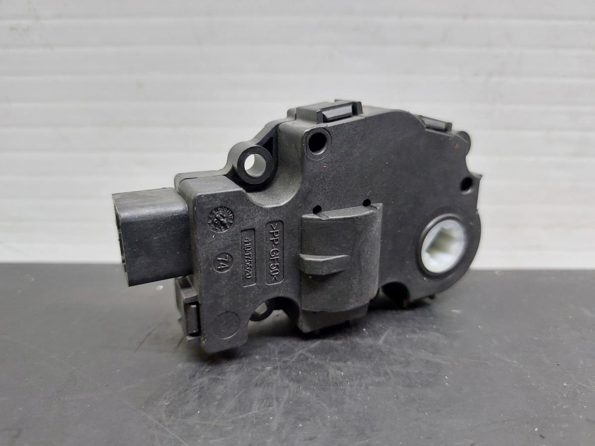 Moteur de volet de chauffage BMW 4 Gran Coupe (F36)