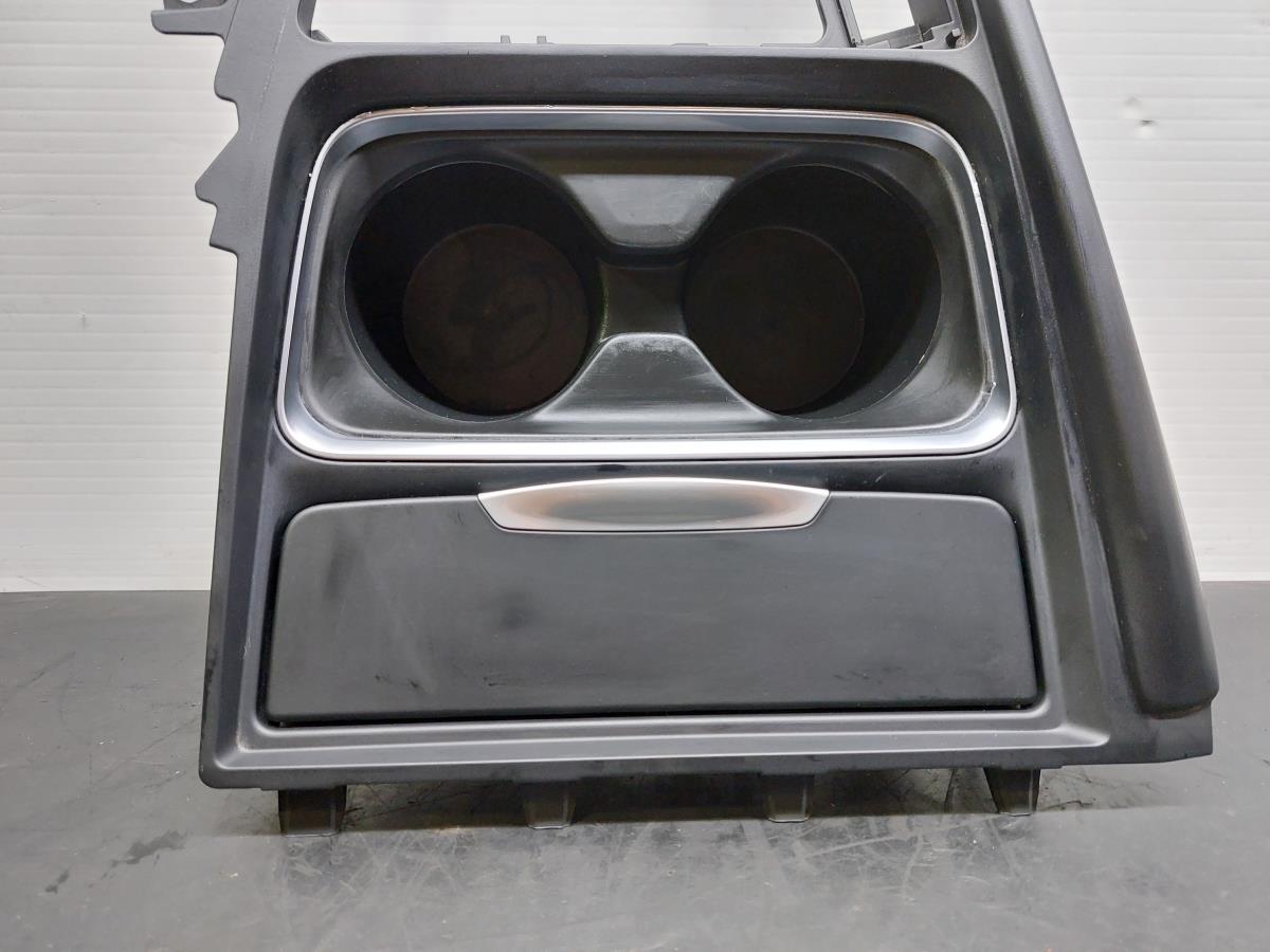 Portabicchieri BMW 4 Gran Coupe (F36) Imagem-1