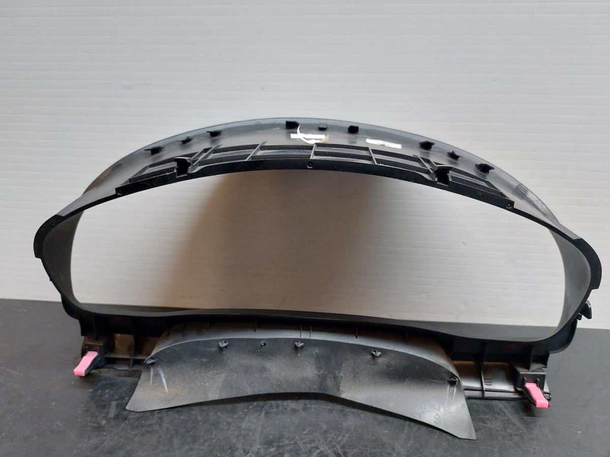 Aro Del Cuadro De Instrumentos TOYOTA Avensis Sedan (_T27_) Imagem-2