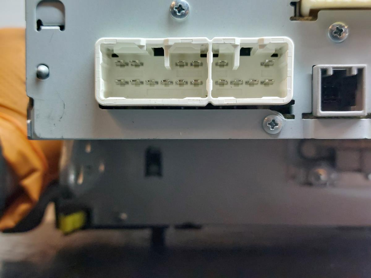 Rádio / auto-rádio TOYOTA Avensis Sedan (_T27_) Imagem-7