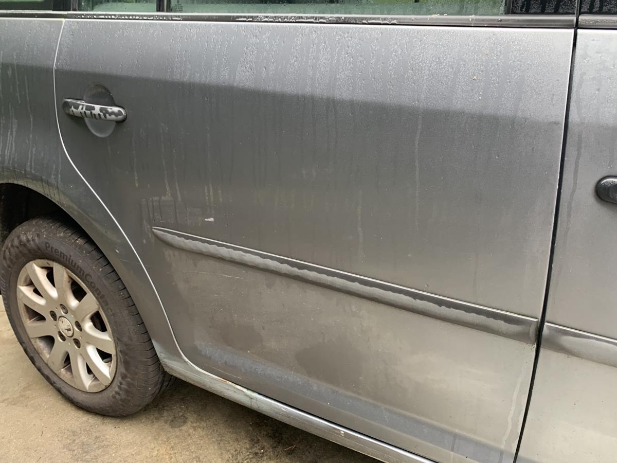 Porta trás direita VOLKSWAGEN Touran (1T) Imagem-1