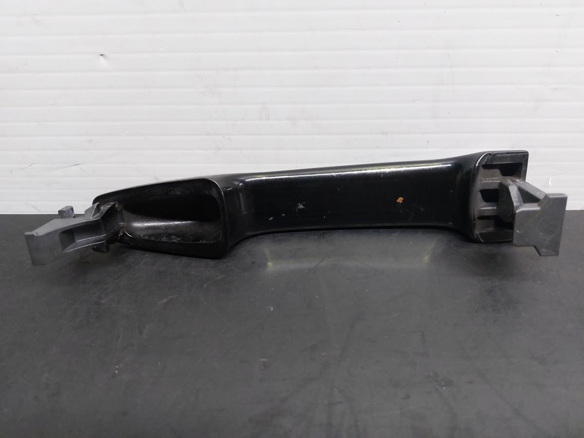 Left front door handle TOYOTA Avensis Sedan (_T27_) Imagem-2