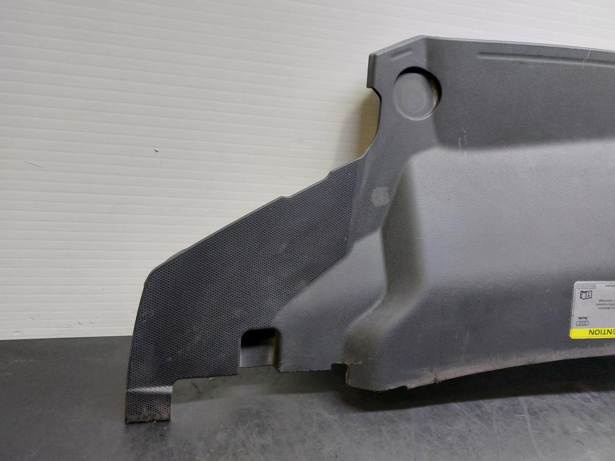 Plástico genérico AUDI A6 Avant (4G5, 4GD, C7) Imagem-1