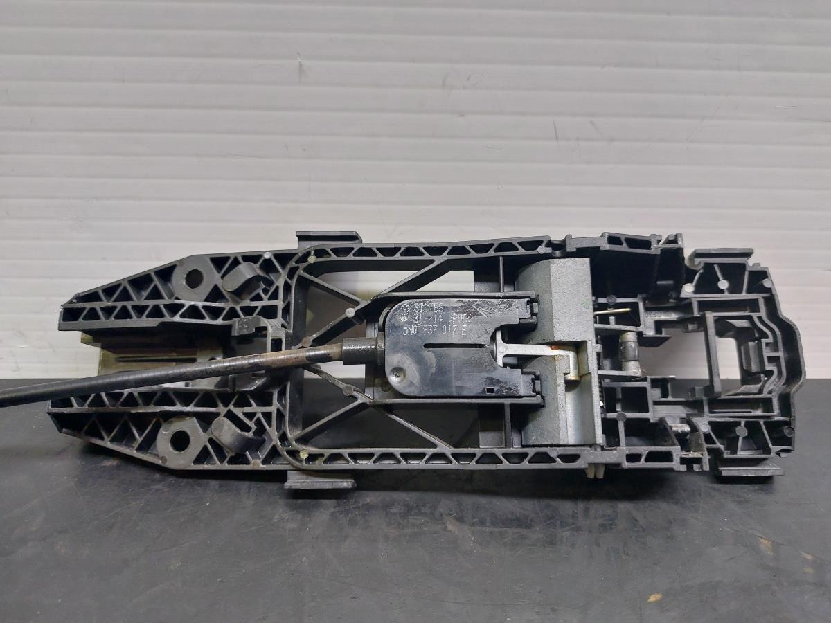 Right front door handle support VOLKSWAGEN Polo (6R, 6C) Imagem-4