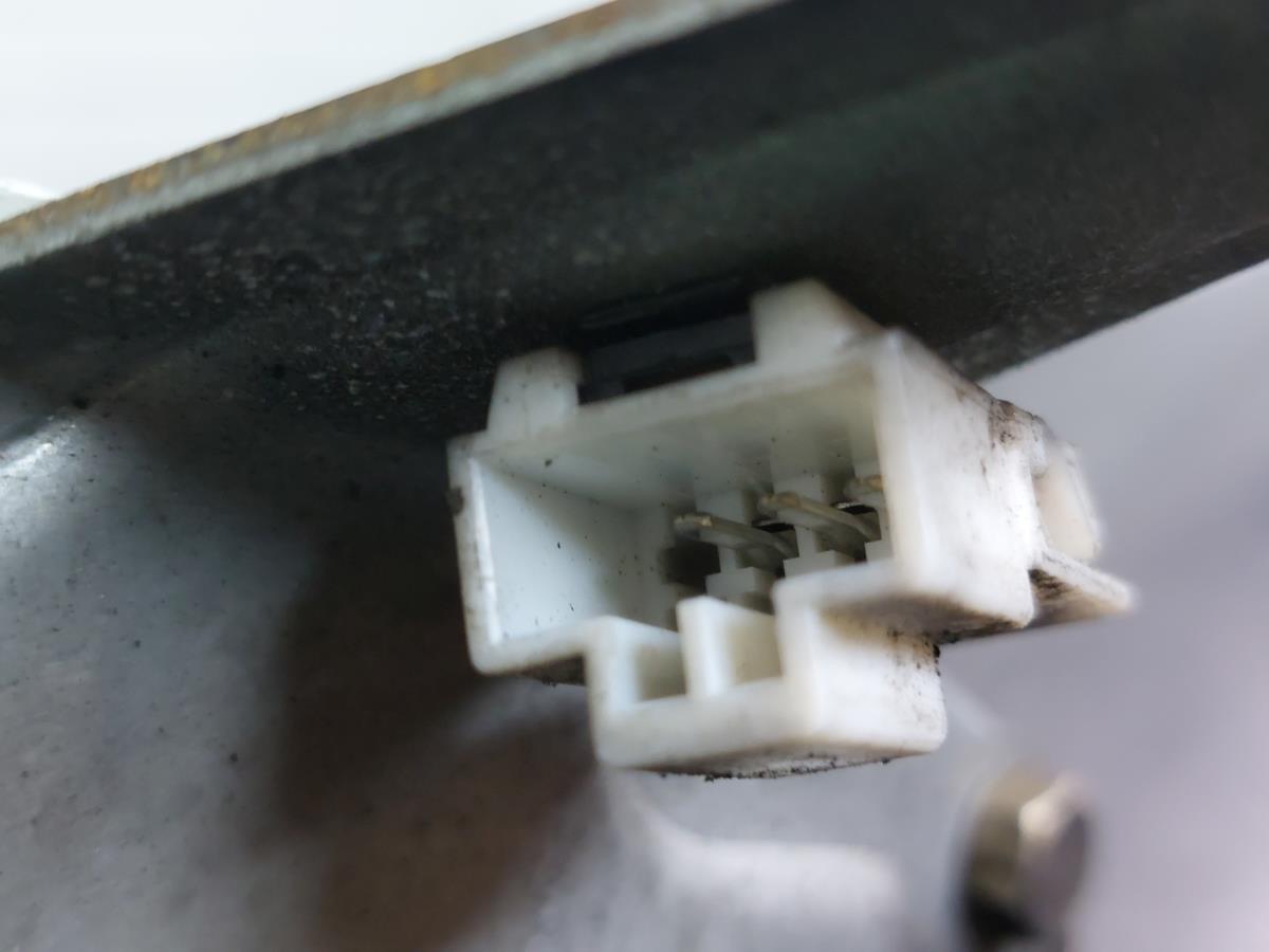 Essuie-glace moteur arrière NISSAN Almera II Hatchback (N16) Imagem-4
