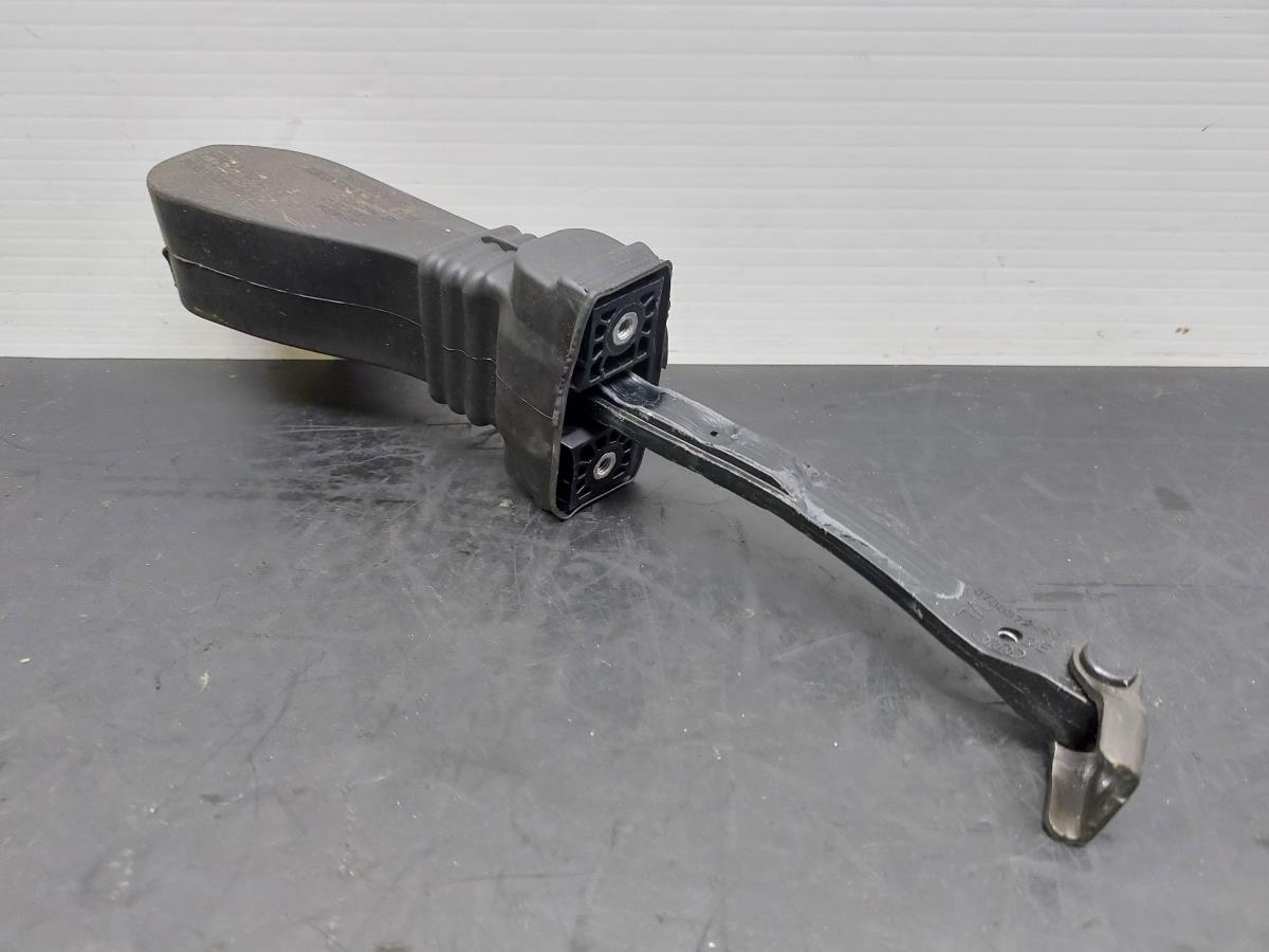 Limiteur de porte Avant Gauche AUDI A5 Sportback (8TA) Imagem-1