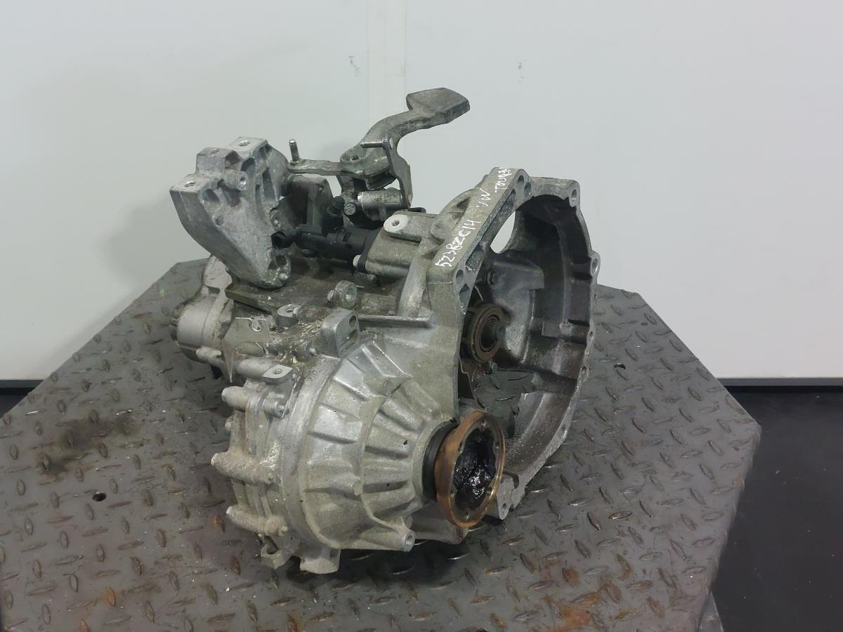 Caixa de velocidades manual VOLKSWAGEN Touran (1T)