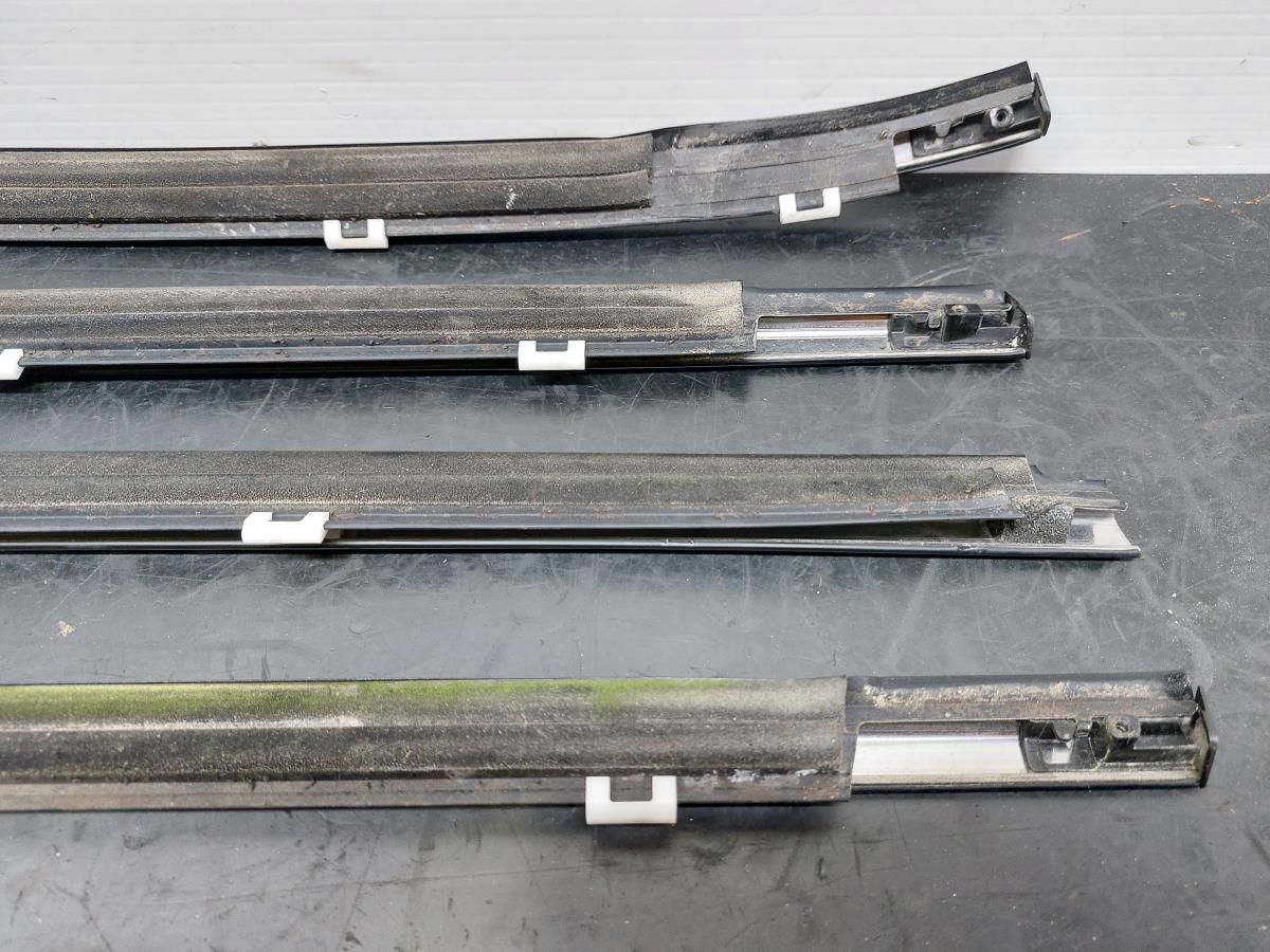 Juego de molduras KIA Ceed SW (ED) Imagem-13