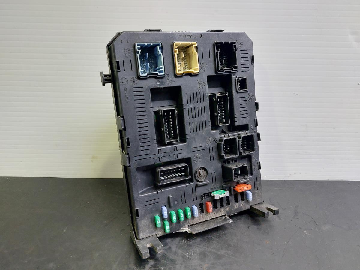 Caja fusibles / SAM / BSI CITROËN C4 I (LC_) Imagem-0