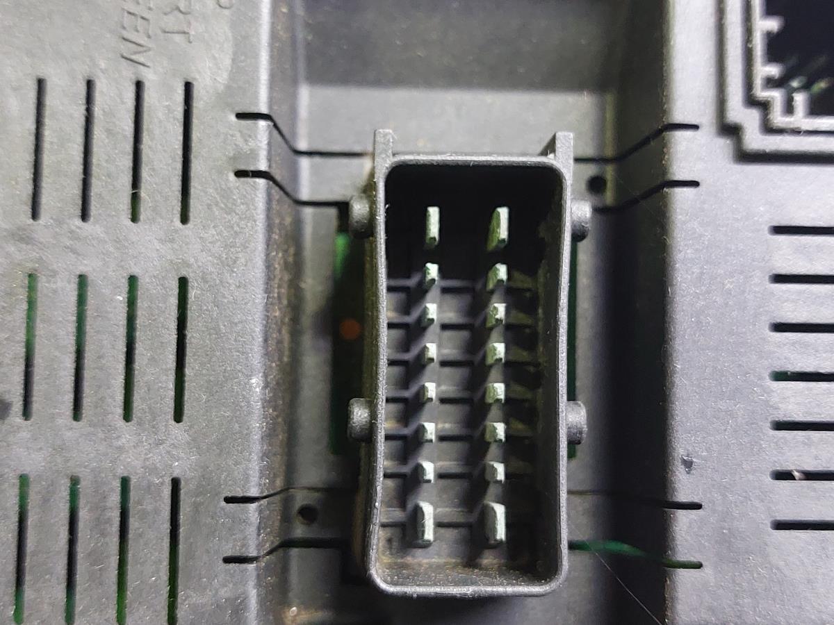 Caja fusibles / SAM / BSI CITROËN C4 I (LC_) Imagem-5