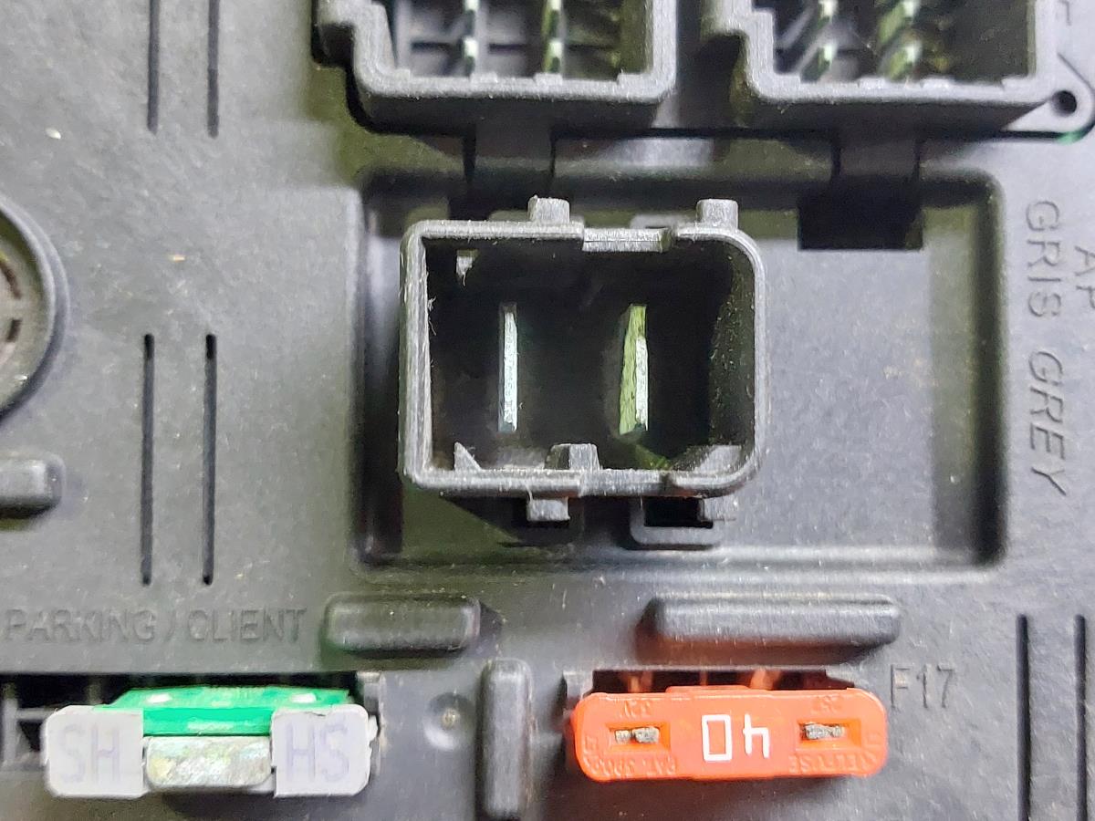 Caja fusibles / SAM / BSI CITROËN C4 I (LC_) Imagem-9