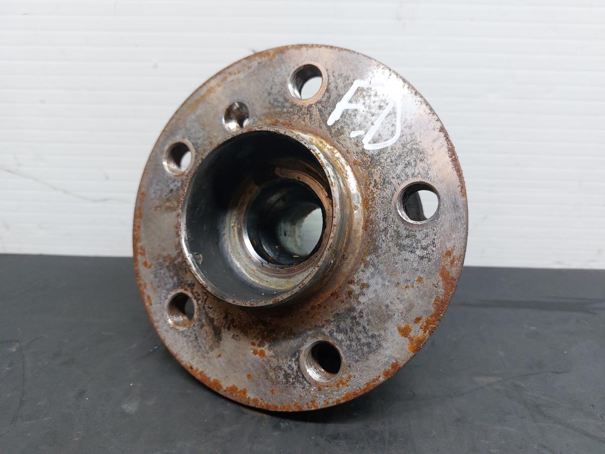 Cubo da roda BMW 1 (F40)